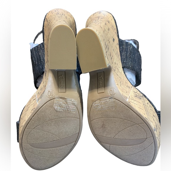 NWT FIONI WEDGE SANDALS SZ 10 - Picture 3 of 7